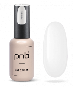 PNB Camouflage Base Porcelain – Flasche mit Swatch in zartem Porzellanbeige