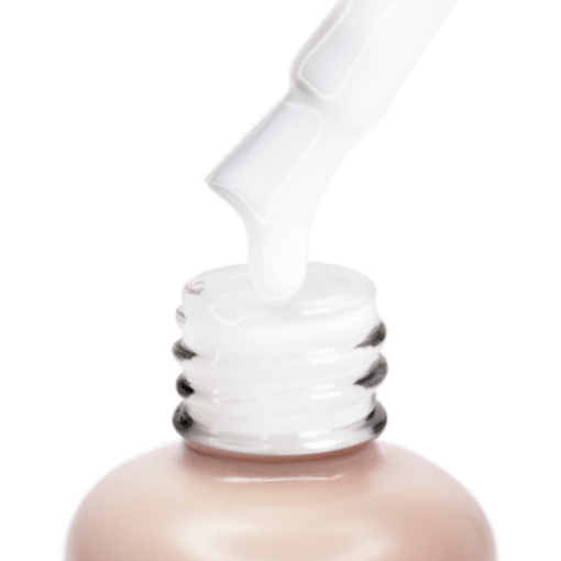 Pinsel mit PNB Camouflage Base Porcelain – UV/LED Gel in zartem Nude-Beige