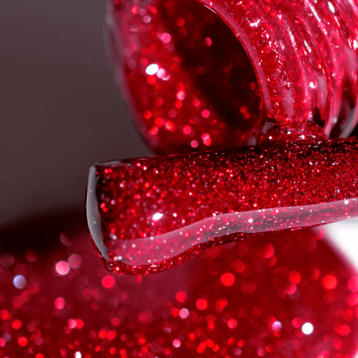 Makroaufnahme PNB Shock Effect 07 Red – UV/LED Gel Polish in kräftigem Rot mit Glitzer