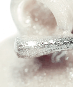 PNB Gel Polish 262 – UV/LED Gellack in elegantem Dunkelweiß auf Pinsel