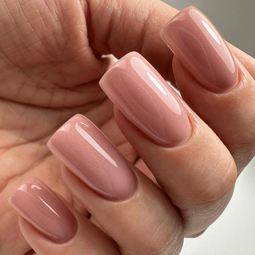 PNB Gel Polish 003 Angel auf Nägeln – zartes Rosé