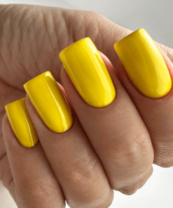 PNB 141 Sunshine – Gel Polish auf Nägeln, leuchtendes Gelb mit perfektem Glanz