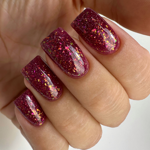 PNB UV/LED Gel Polish 374 – Nageldesign Bordeaux mit Glitzer