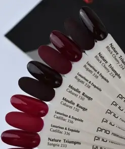 PNB Gel-Lack Farbfächer mit dunklen Bordeaux-, Kirschrot- und Beerentönen in matter und glänzender Ausführung