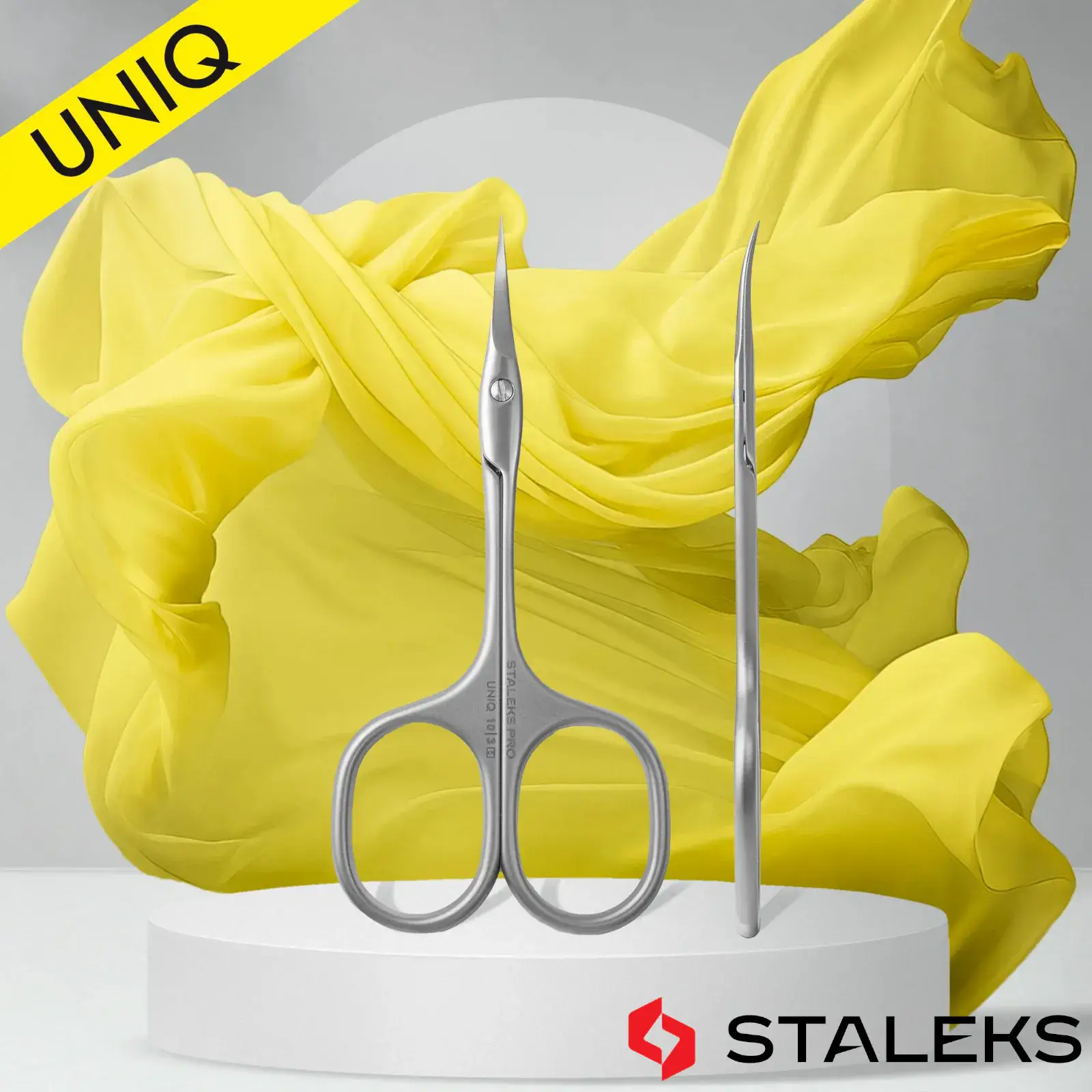 Nagelhautschere Staleks UNIQ 10 TYPE 3 Asymmetric professionelle Nagelhautschere gelbes Design